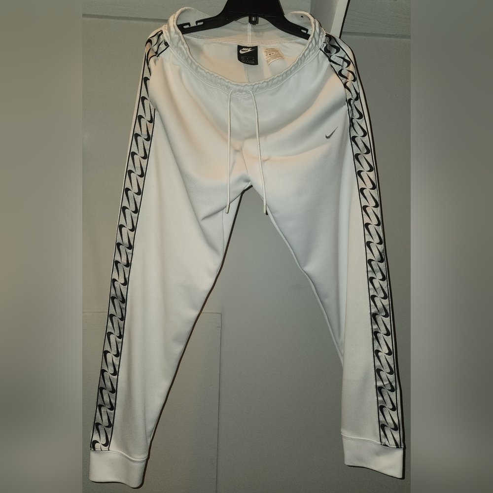 NIKE Joggers sz M